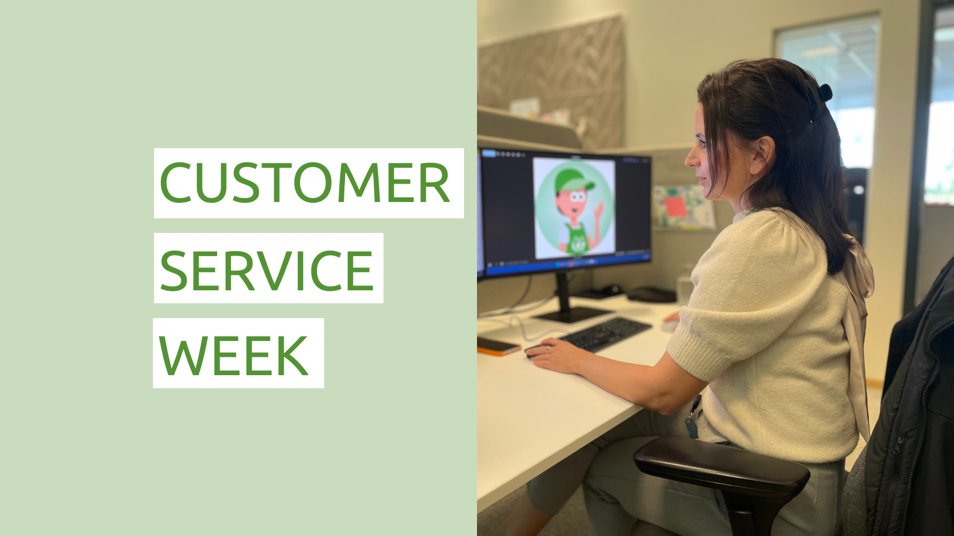texten customer service week till vänster, till höger porträtteras en kvinna framför datorn