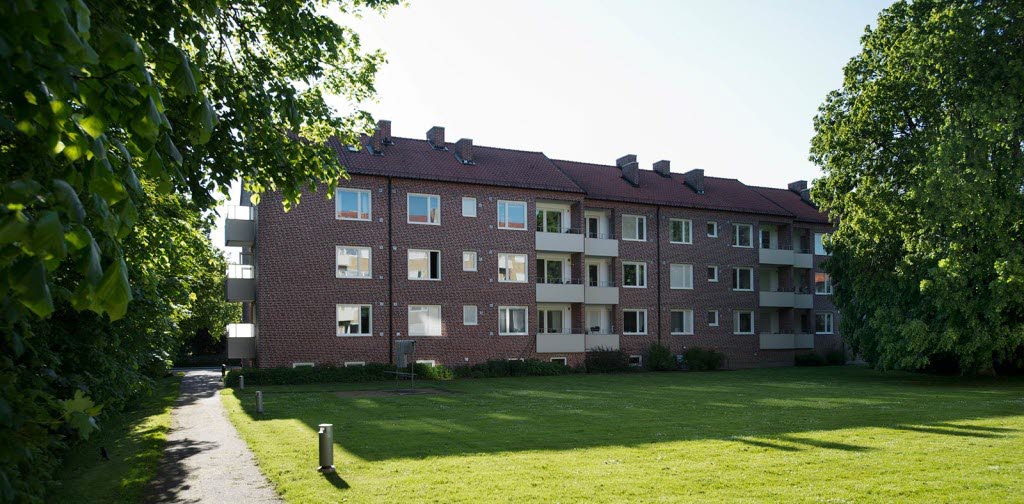Flerfamiljshus i Solgårdarna